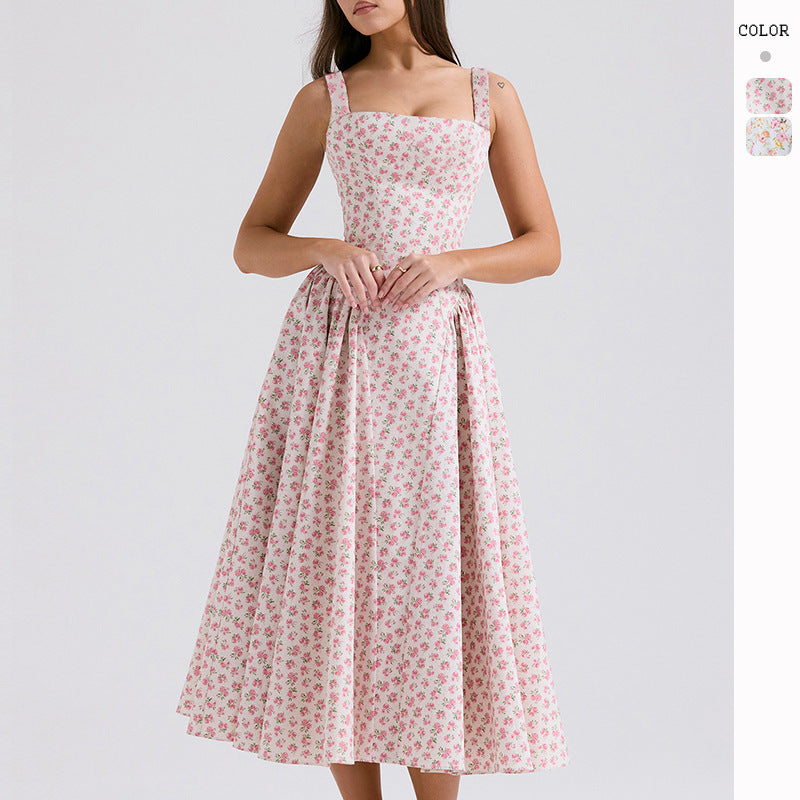 Vestido con estampado floral, tirantes y espalda descubierta