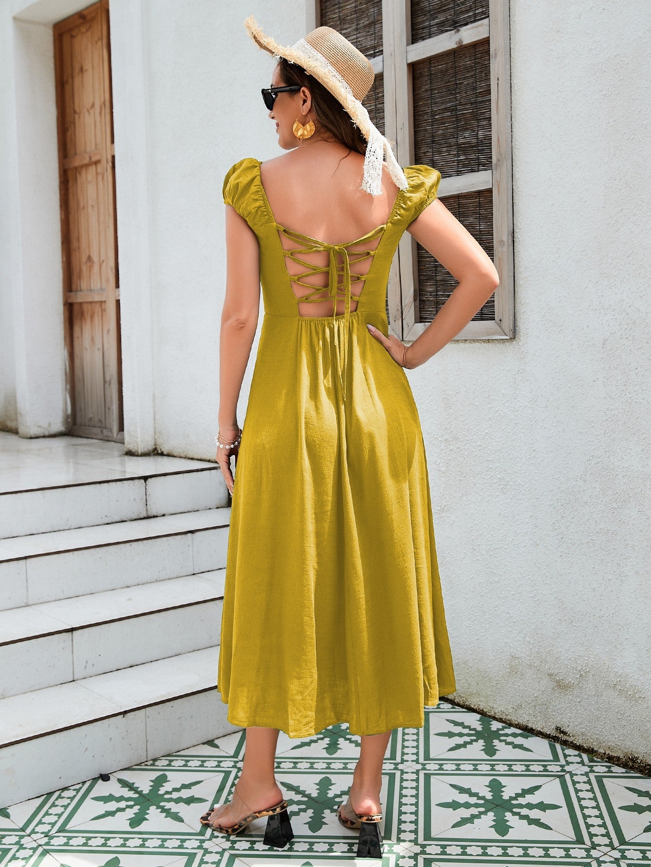 Vestido midi de lino y algodón para mujer: diseño versátil con hombros descubiertos, tira ajustable en la espalda y dobladillo dividido en amarillo, verde y naranja