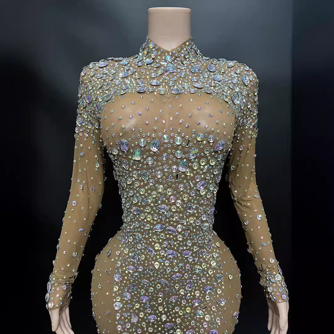 Robe élégante à manches longues et dos nu avec diamants brillants pour femme