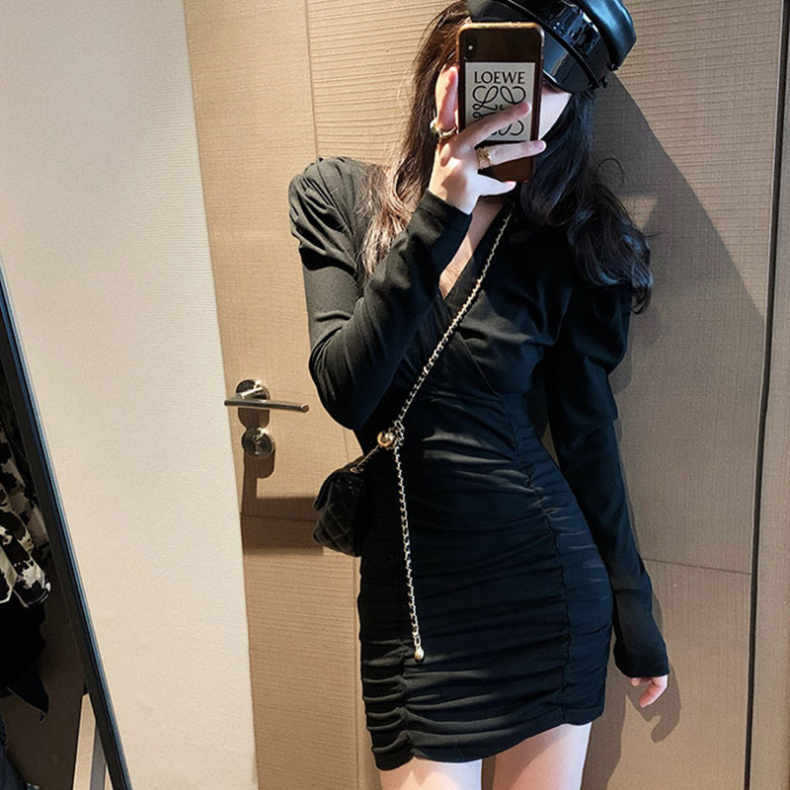 Early Autumn Women's Wear Cross V-neck Waist-tight High-grade Sense Black Dress