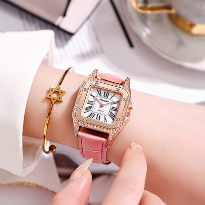 Montre pour femme avec ceinture carrée en diamant et chiffres romains simples