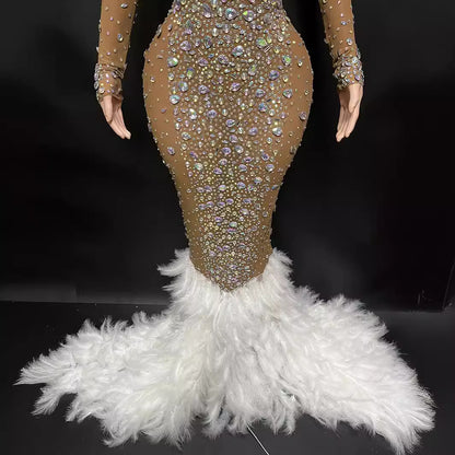 Robe élégante à manches longues et dos nu avec diamants brillants pour femme