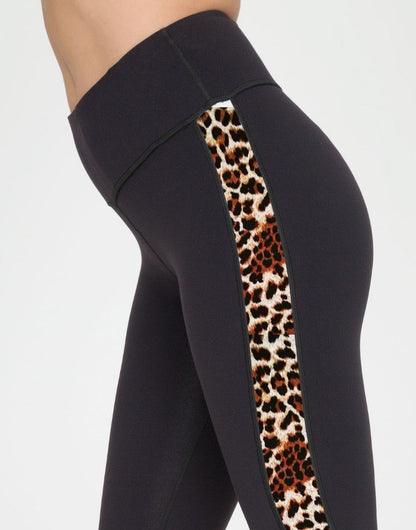 Leggings de fitness con costuras de correa de cuero y nueve puntos para yoga