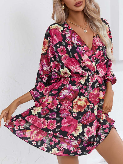 Vestido de mujer con escote en V estampado