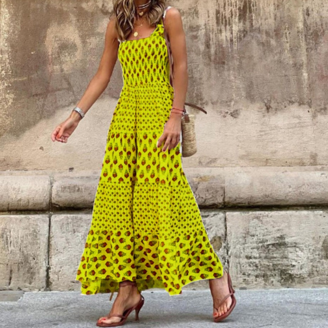 Vestido de mujer de largo medio con estampado bohemio y tirantes