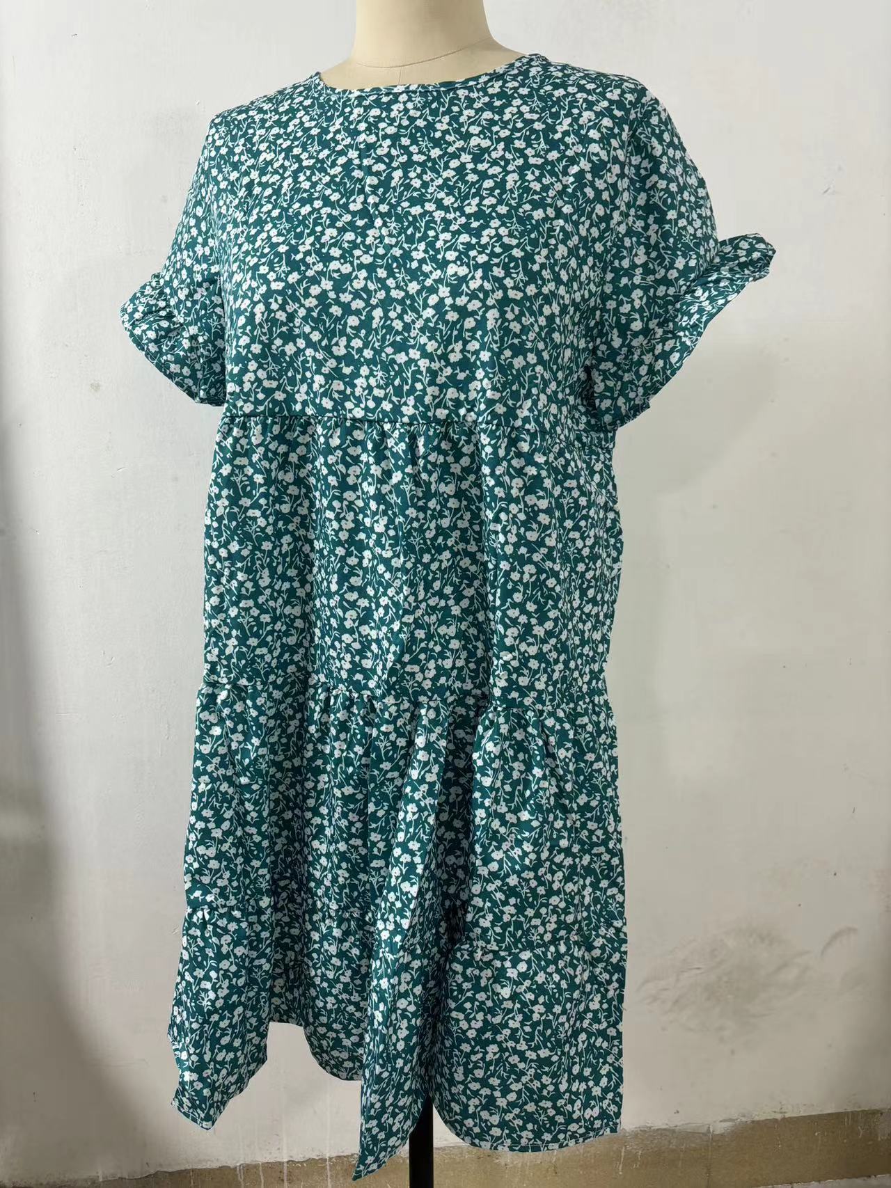 Robe d'été décontractée à col ras du cou et imprimé léopard pour femme