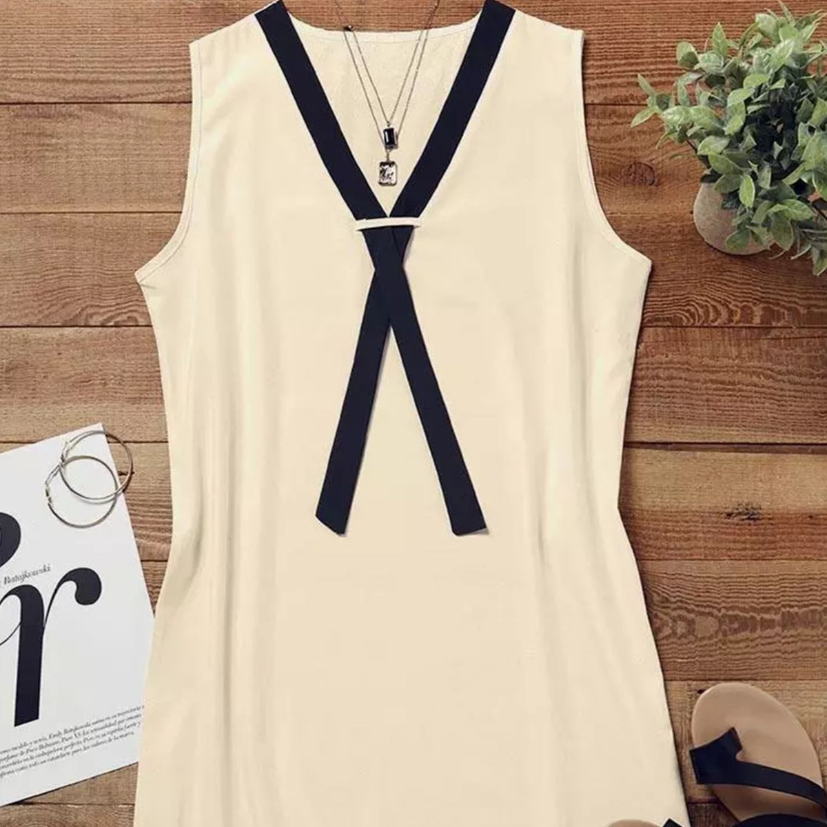 Fashion Camisole Contrast Color V-neck Dress