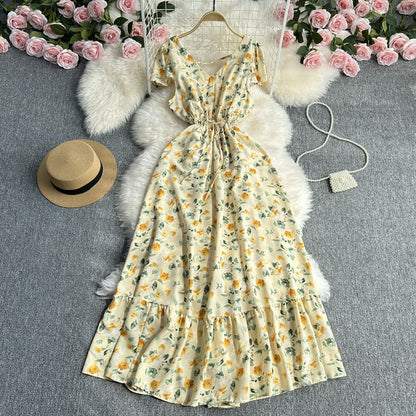 Robe florale capricieuse féerique pour femmes, été