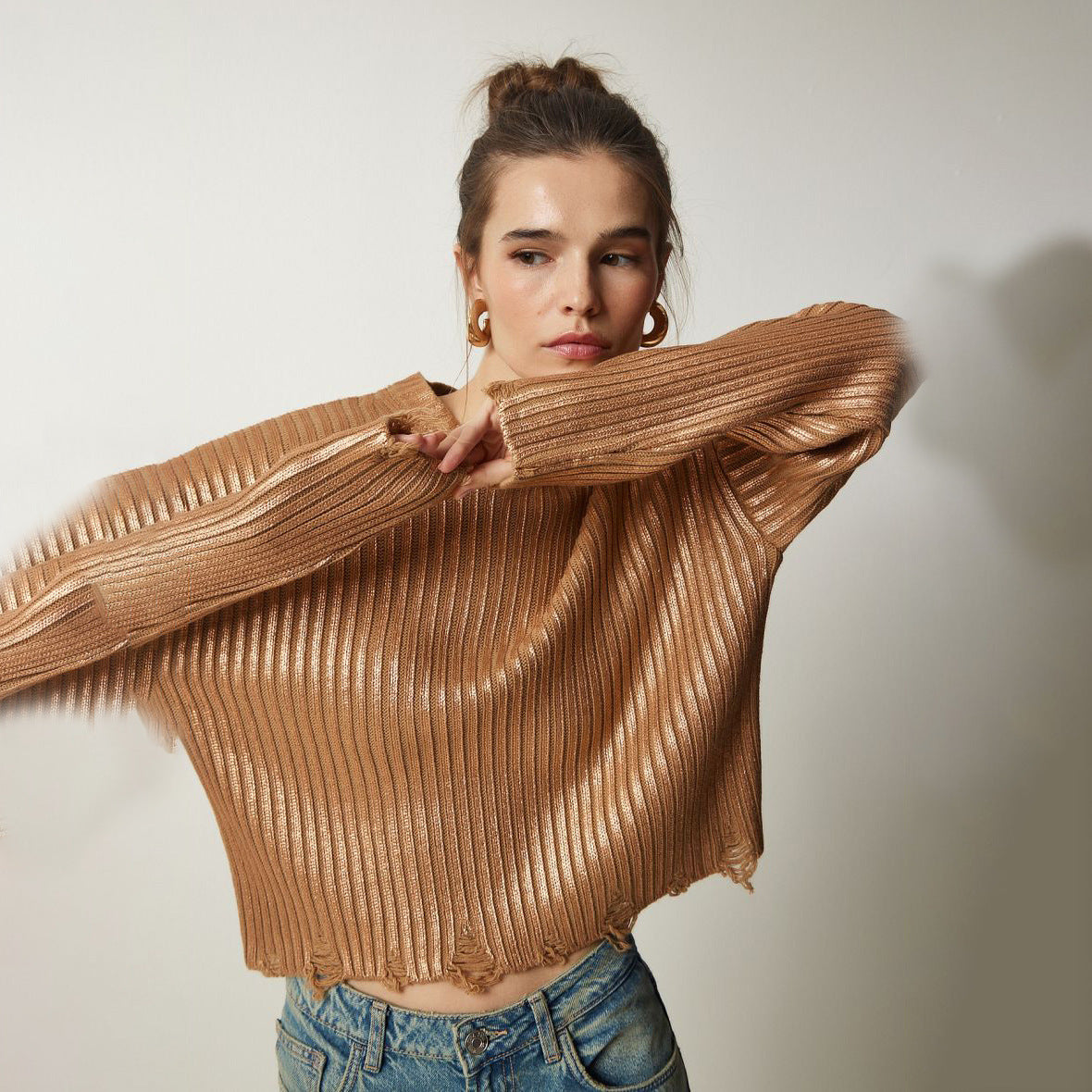 Haut court en tricot Ragged Design pour femmes