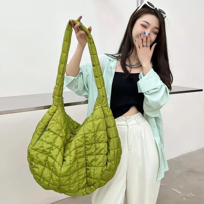 Casual Large Capacity Tote Shoulder Bags Designer Ruched Handbag Luxury Nylon Quilted Padded Crossbody Bag Female Big Purse 2022