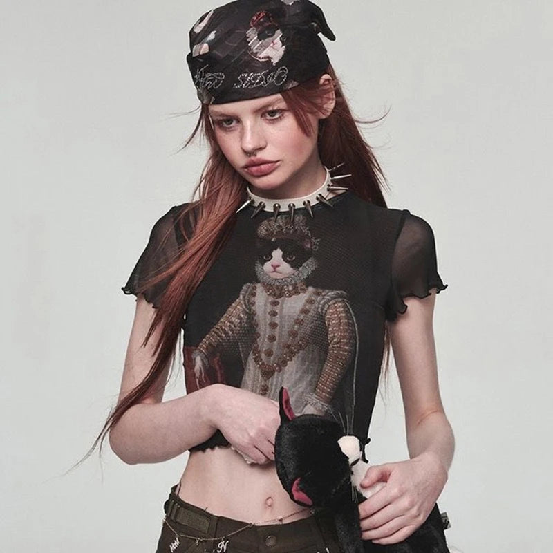 CUTENOVA Hottie Girls Vintage Cat Duke Print Cuello redondo Manga corta Borde decorativo Malla Camiseta Elegante Skinny Top