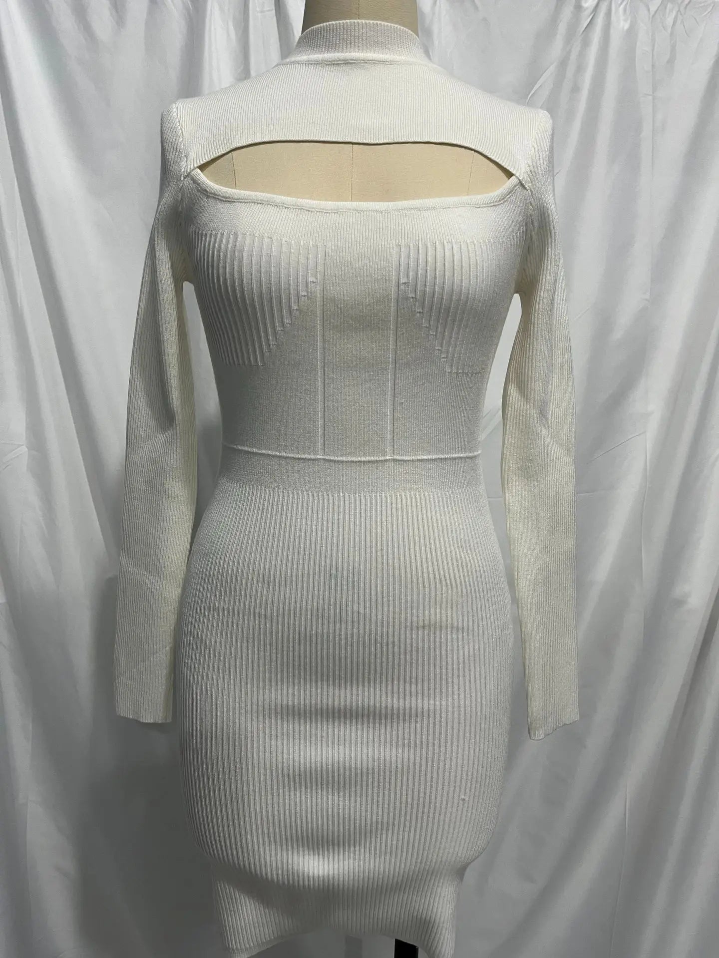 Robe tricotée à manches longues pour femme, demi-col, découpée, Sexy, courte, blanche, noire, moulante, automne hiver 2023