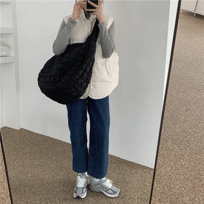 Casual Large Capacity Tote Shoulder Bags Designer Ruched Handbag Luxury Nylon Quilted Padded Crossbody Bag Female Big Purse 2022