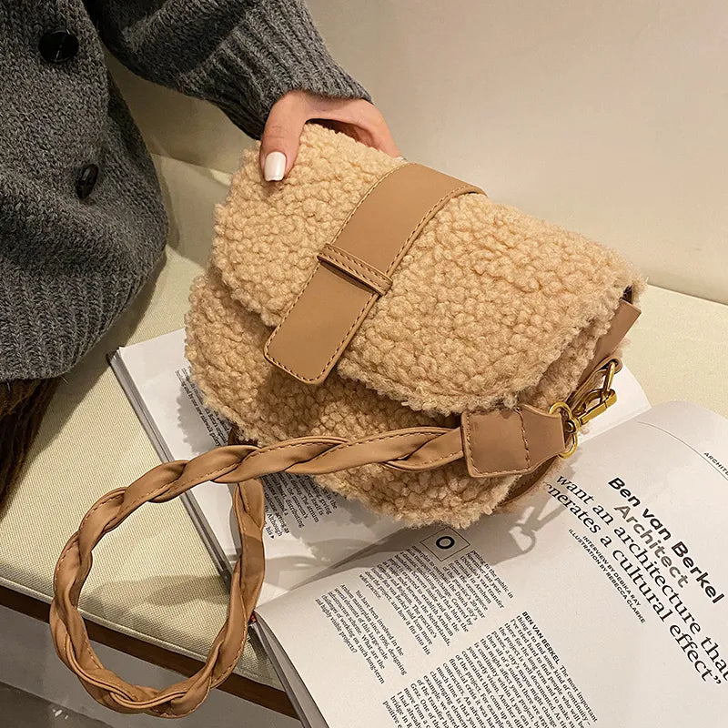 2023 Winter Women's Shoulder Bag Messenger Weave Strap Saddle Armpit Bag New High-quality Plush Fur Bag Women's Handbag Designer