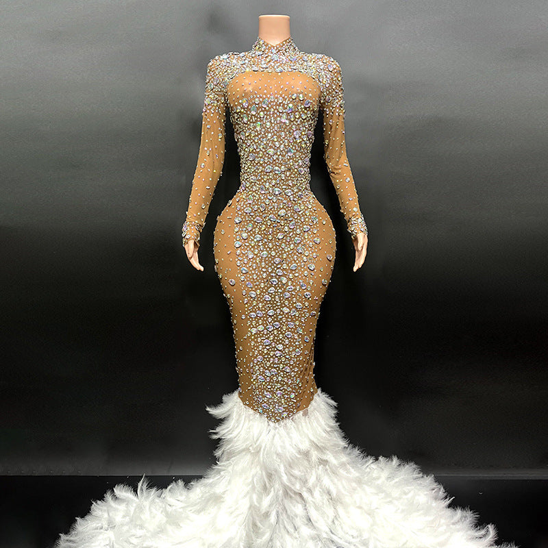 Robe élégante à manches longues et dos nu avec diamants brillants pour femme