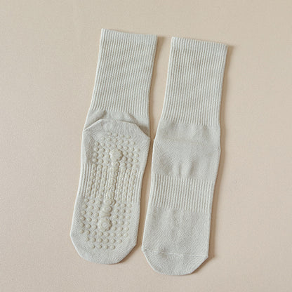 Chaussettes de yoga mi-mollet antidérapantes à semelle en silicone pour femmes