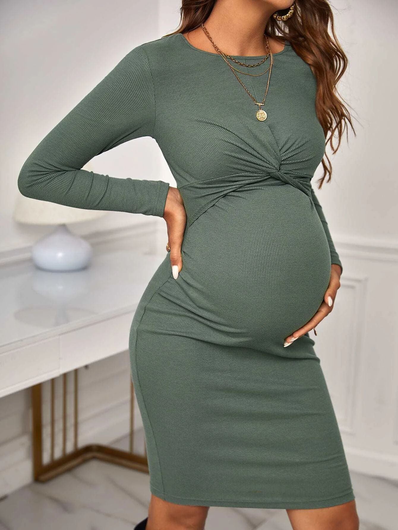 Women's Round Neck Long Sleeve Knitted Dress For Pregnant Women