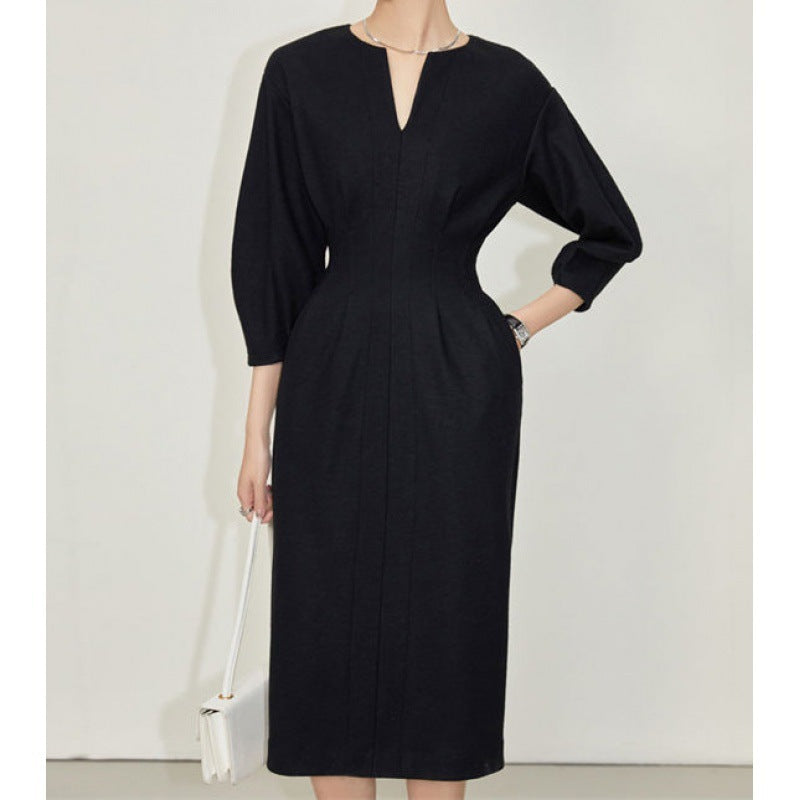 Robe noire à col en V pour femme de tempérament noir