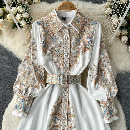 Robe taille française imprimée rétro