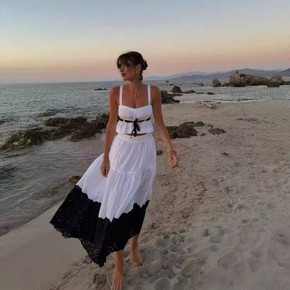 Robe de plage noire et blanche à épissure