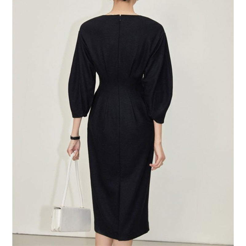 Robe noire à col en V pour femme de tempérament noir