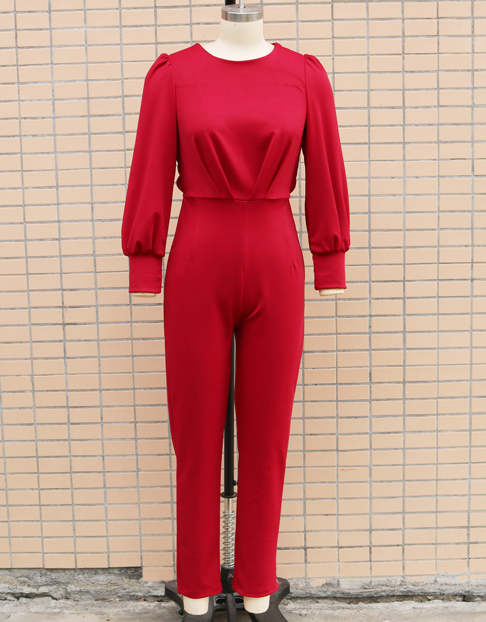 Women's Straight Round Neck Long Sleeve Backless Slim Fit Jumpsuit