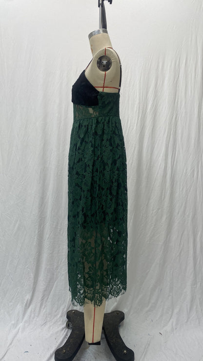 Vestido de mujer con tirantes de encaje verde hueco multicapa