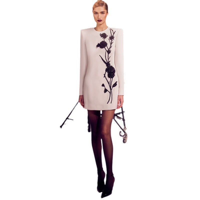 Star Fashion Heavy Industry Three-dimensional Flowers Bead Long Sleeve Dress