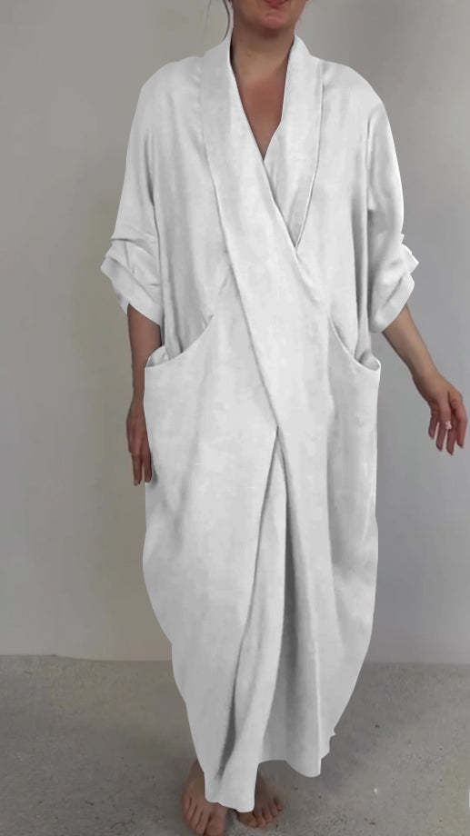 Robe fendue en lin à grandes poches et col en V pour femme