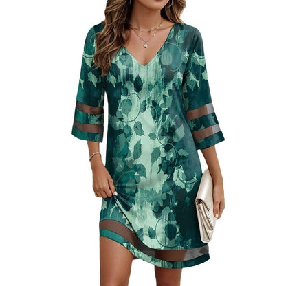 Casual And Comfortable Printed V-neck Stitching Lace Dress