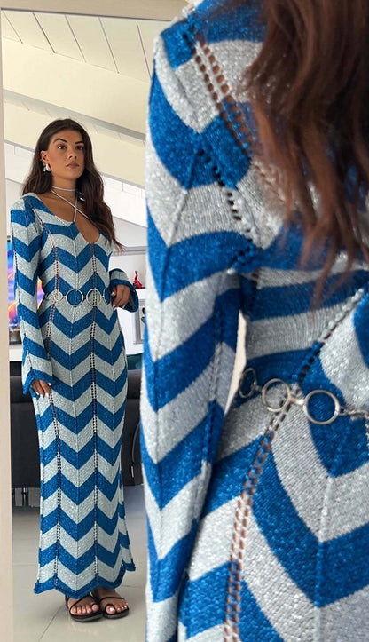 Vestido playero con cordones y estilo moderno para mujer