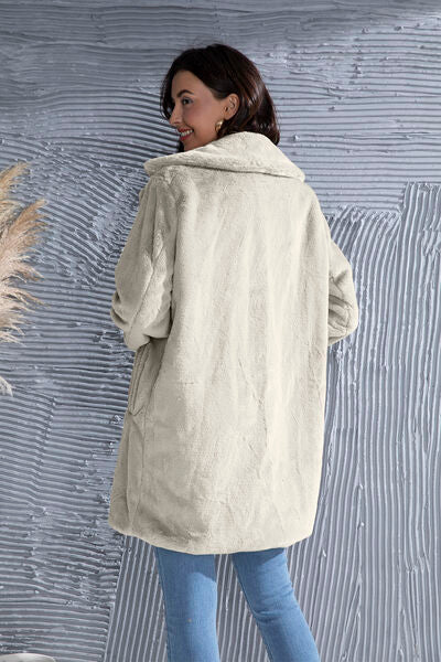 Manteau à col à revers boutonné