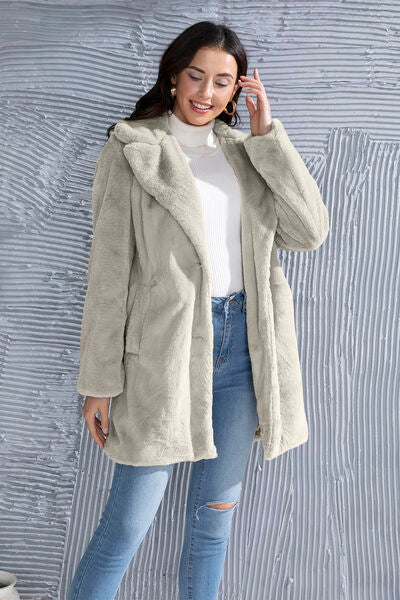 Manteau à col à revers boutonné