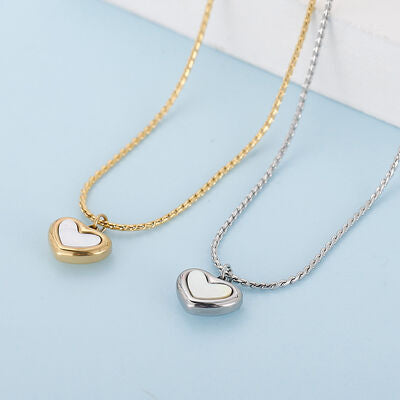 Collier en acier inoxydable avec pendentif coeur en nacre