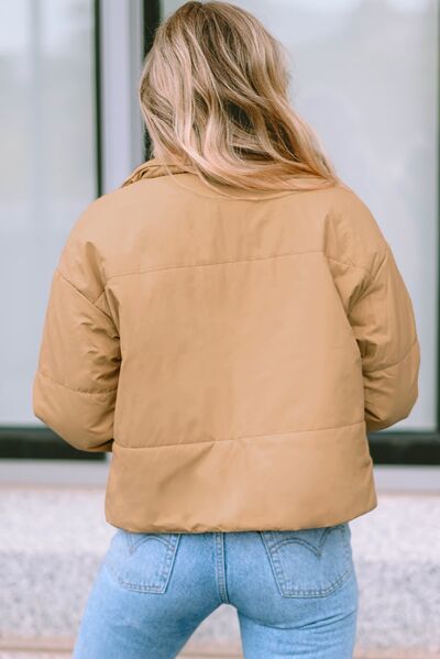 Manteau à col zippé avec poches